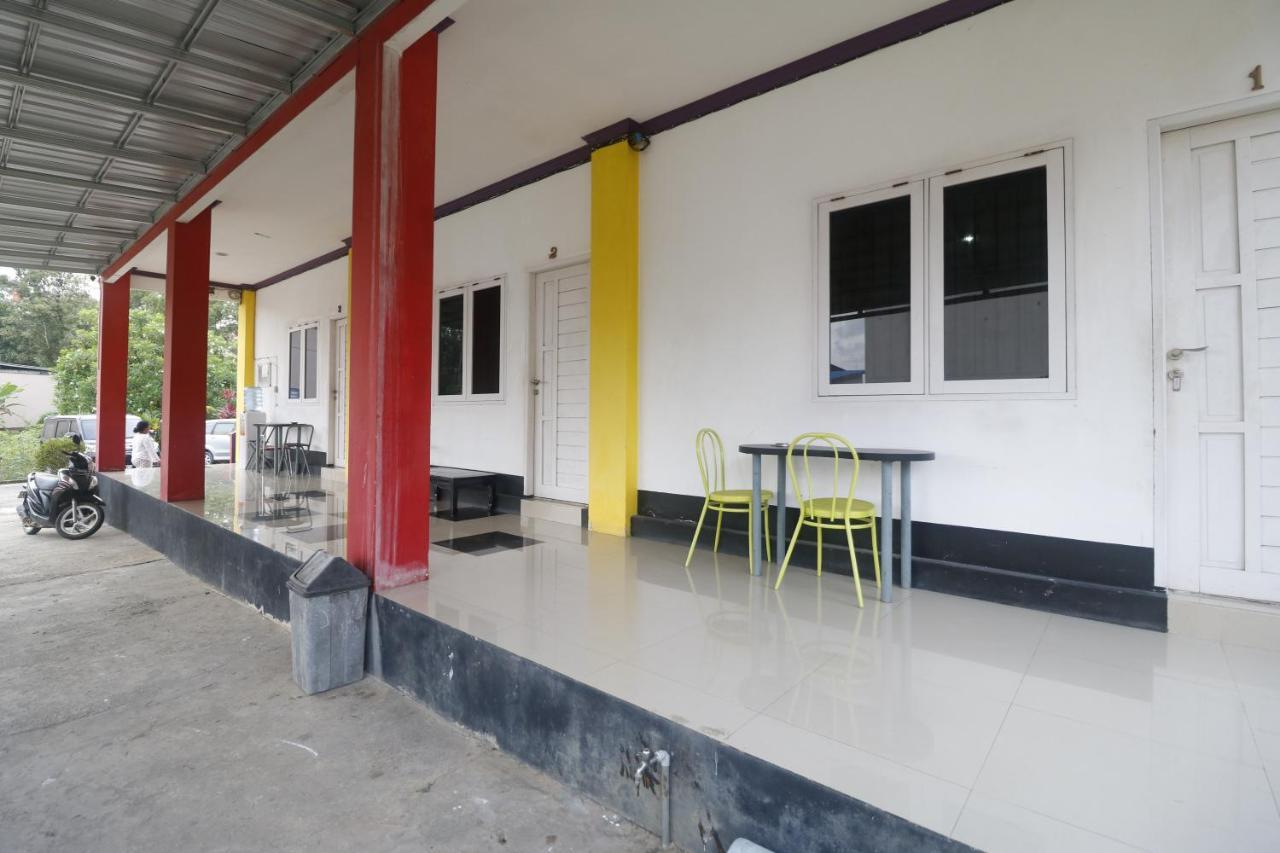 巴厘巴板 Reddoorz Syariah Near Bscc Dome酒店 外观 照片