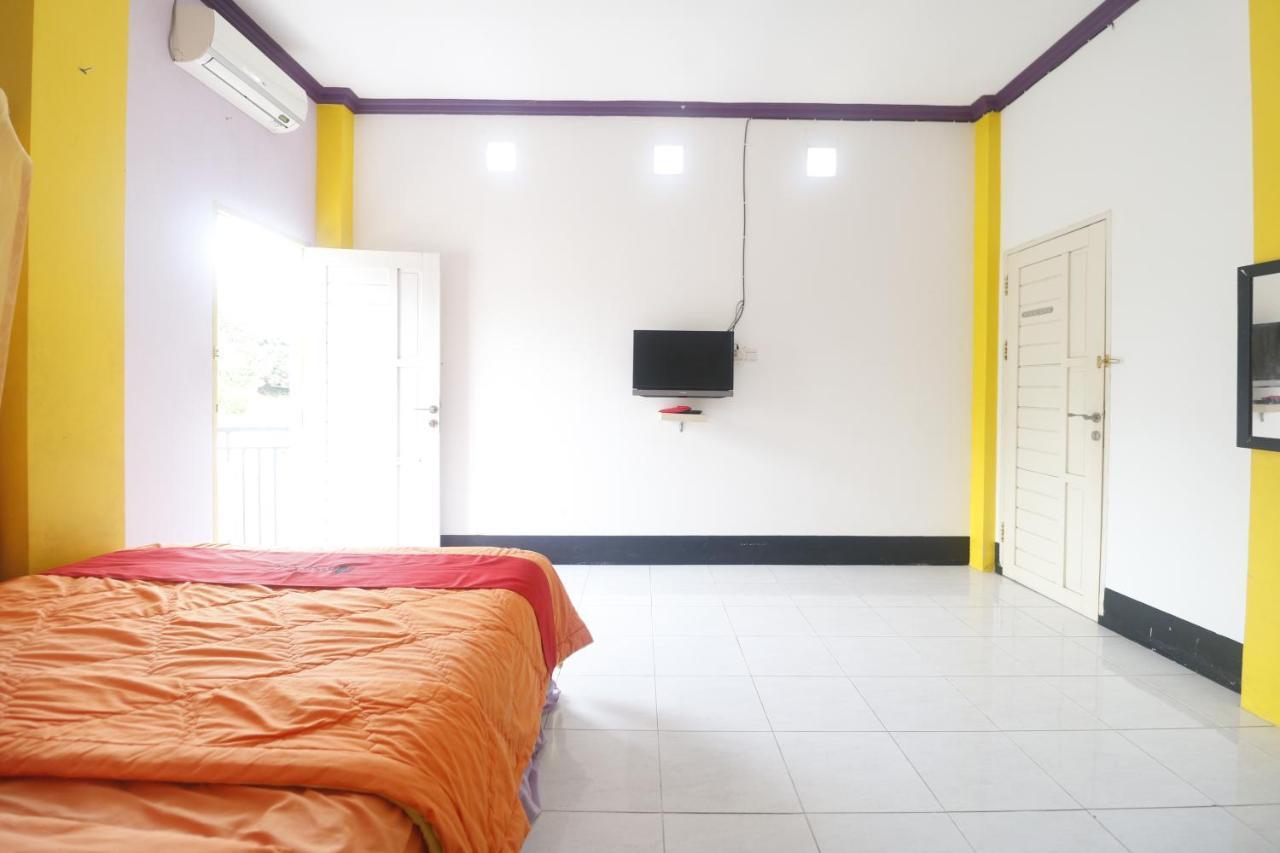 巴厘巴板 Reddoorz Syariah Near Bscc Dome酒店 外观 照片