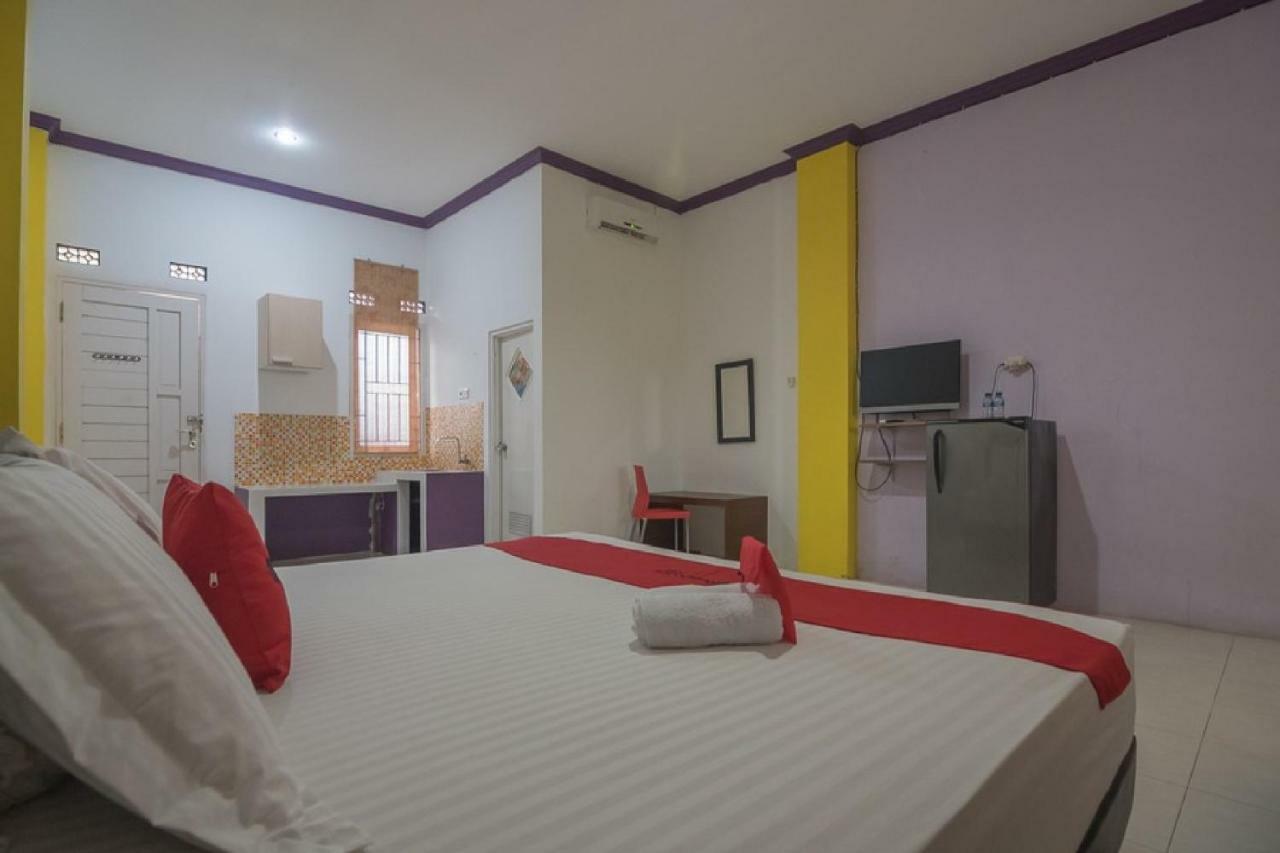巴厘巴板 Reddoorz Syariah Near Bscc Dome酒店 外观 照片
